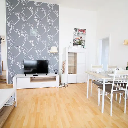 Apartment Beautiful Ujezd *