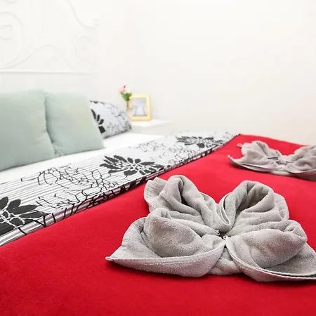 Apartment Beautiful Ujezd *