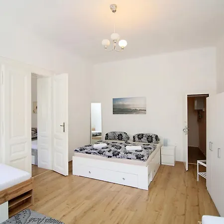 Appartement Beautiful Ujezd